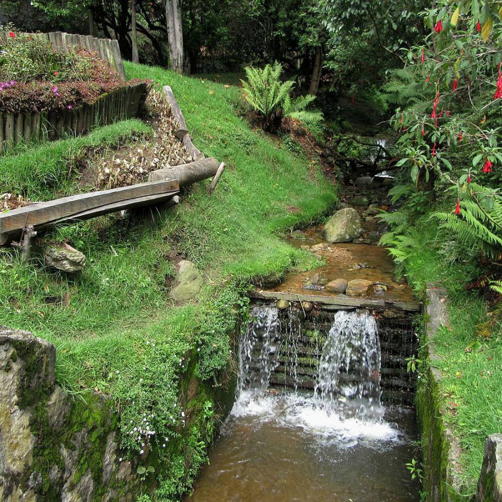 Jornada de limpieza de la quebrada Hato de la Virgen